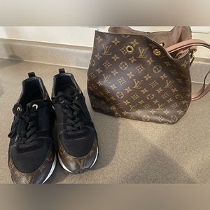 LV purse and tennis size 39